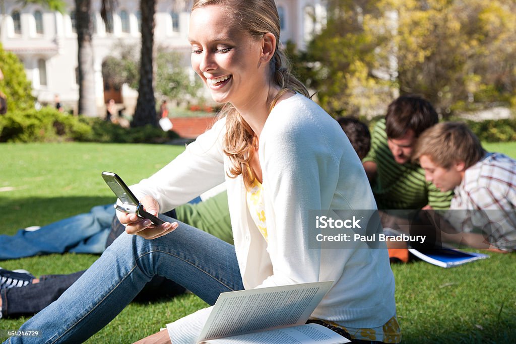 Students studying outdoors  18-19 Years Stock Photo