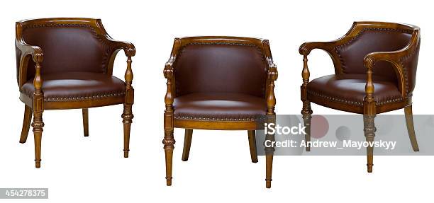 Drei Vintage Stühle Isoliert Auf Weiss Stockfoto und mehr Bilder von Altertümlich - Altertümlich, Antiquität, Behaglich
