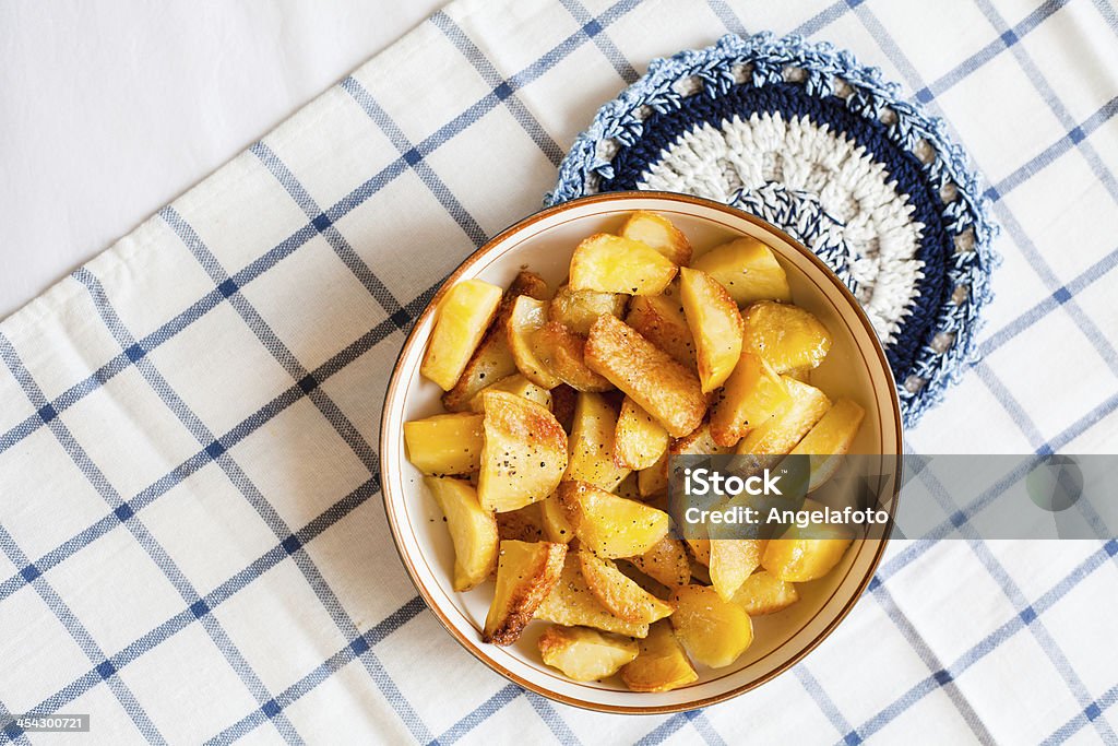 Pieczone ziemniaki - Zbiór zdjęć royalty-free (Pieczone ziemniaki)
