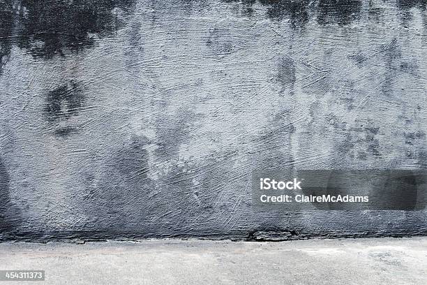 Foto de Rústico Fundo De Concreto Incluindo A Andar Chão e mais fotos de stock de Branco - Branco, Chão, Chão de Cimento