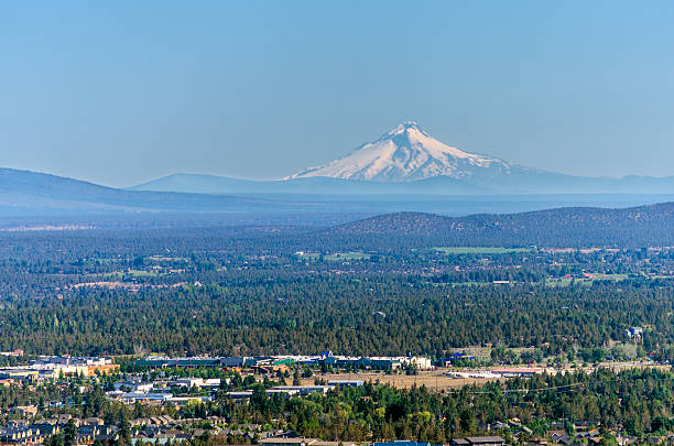 istock Mt. Hood and Bend, Oregon 454312699