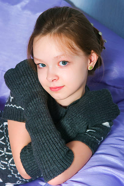 istock The dreaming girl 454340411
