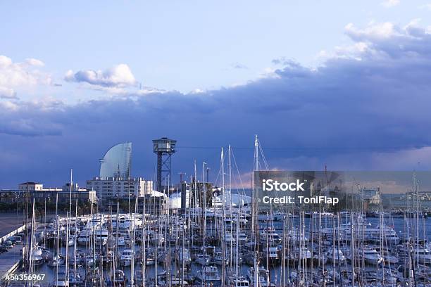 Foto de O Porto De Barcelona e mais fotos de stock de Atividade Recreativa - Atividade Recreativa, Atracado, Barcelona - Espanha