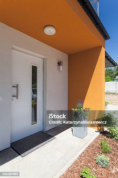 Bright Space Mansion Entrance Stock Photo - Download Image Now - Apartment, Balcony, Building Entrance