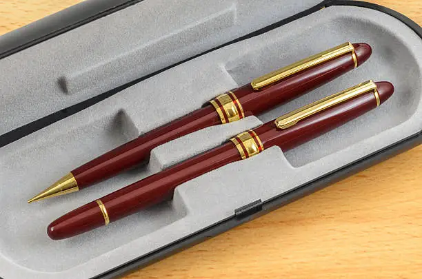 Photo of Fountain Pen and Pencil Set 01