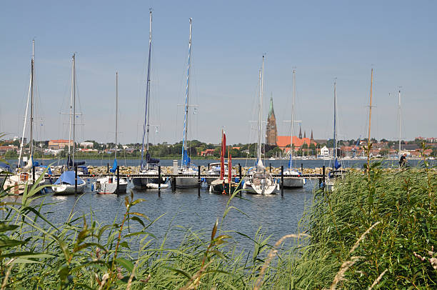 гавань из haitabu, германия - schleswig стоковые фото и изображения