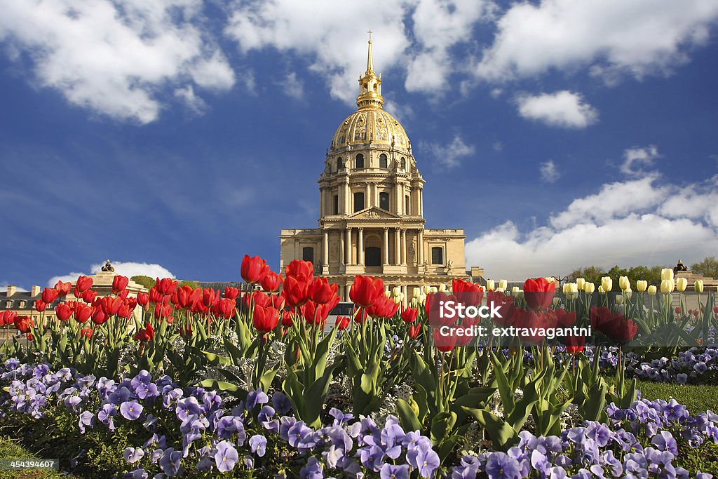 파리, Les Invalides 봄 시간, 유명한 명소, 프랑스 - 로열티 프리 건축 스톡 사진