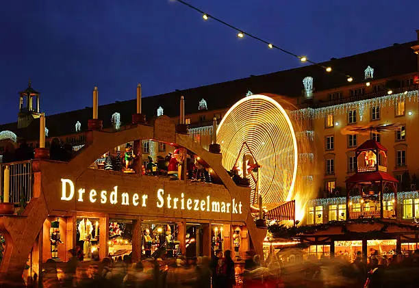 Dresden, christmas market  at night