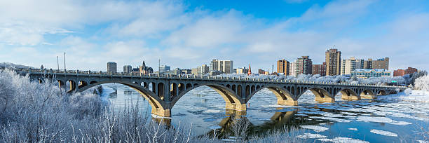 winter-blick auf die stadt - bessborough stock-fotos und bilder