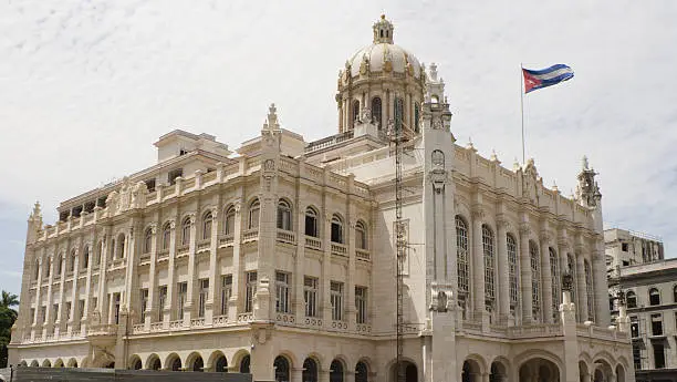image of the museum of the revolution, which is in the center of Havana, in Cuba