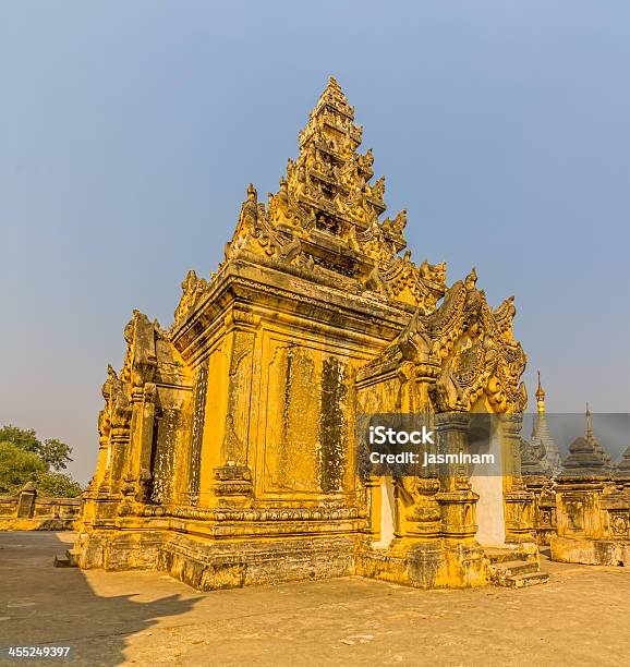 Maha Aungmye Bonzan Mandalay - Fotografias de stock e mais imagens de Arqueologia - Arqueologia, Arquitetura, Budismo