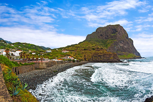 Eagle Rock , Penha de Aguia, Madeira Eagle rock panorama near Faial, Madeira, Portugal eagle rock stock pictures, royalty-free photos & images