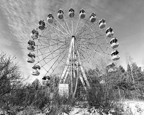 istock Wasteland with abandoned Ferris wheel, Pervouralsk, Urals, Russi 455262765