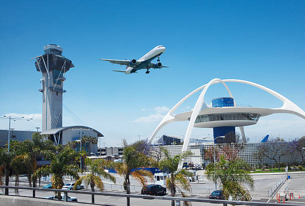 los angeles international airport - istockalypse stock-fotos und bilder