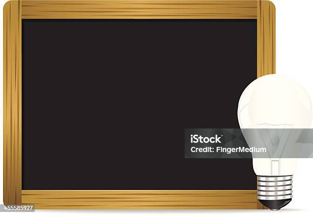 Chalkboard Et Ampoule Vecteurs libres de droits et plus d'images vectorielles de Affaires - Affaires, Alimentation électrique, Ampoule électrique