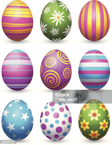Ilustración de Huevos De Pascua Sobre Hierba y más Vectores Libres de Derechos de Huevo de Pascua - Huevo de Pascua, Con lunares, Brillante
