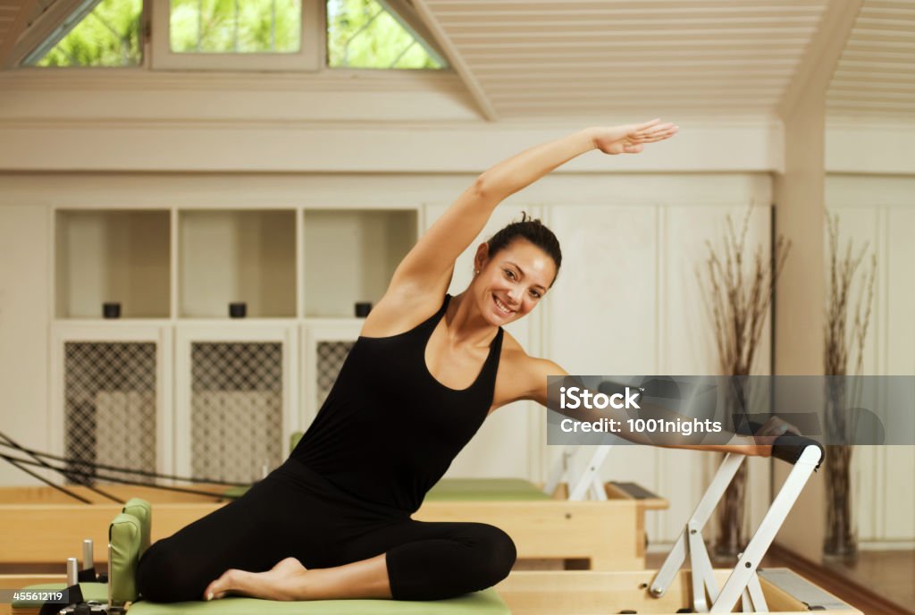 Ejercicio de Pilates - Foto de stock de Actividad libre de derechos