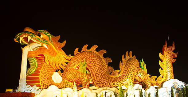 istock Giant golden dragon 455642211