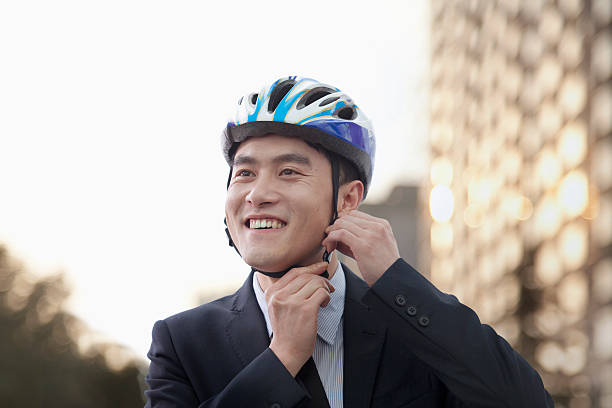 Vestir Bien Hombre - Banco de fotos e imágenes de stock - iStock Vestir Bien Hombre - Banco de fotos e imágenes de stock - iStock