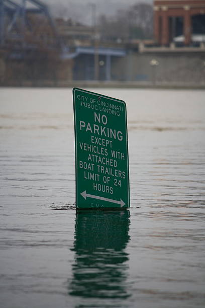 istock Flooded Street Sign, Cincinnati 455690345