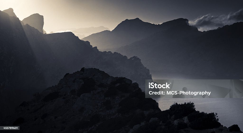 Formentor sunbeams - Foto stock royalty-free di Cabo Formentor
