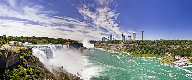 ナイアガラの滝 - niagara falls falling people usa ストックフォトと画像