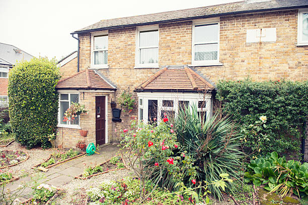 istock Home in Surrey England 455878411
