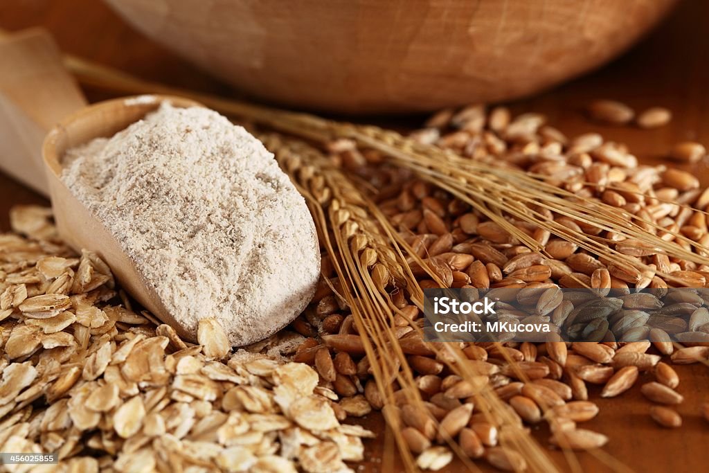 Arreglo de cereales - Foto de stock de Harina libre de derechos