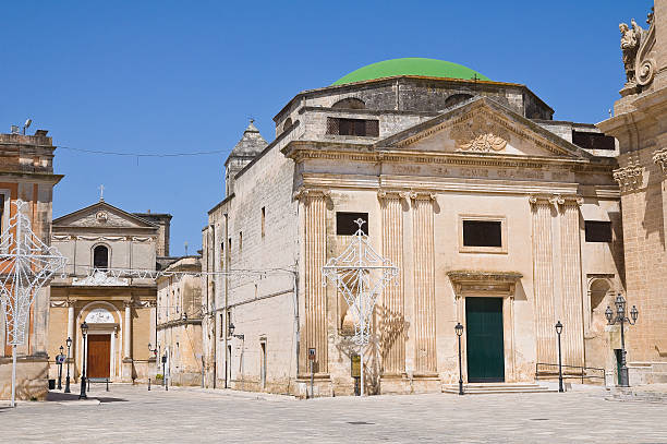 kościół św. chiara.  francavilla fontana.  apulia.  włochy. - chiara zdjęcia i obrazy z banku zdjęć