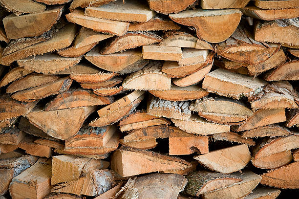 gestapelte brennholz - rick stock-fotos und bilder