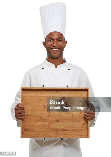 Este Vai Ser Coberta Com Delicadeza - Fotografias de stock e mais imagens de Chefe de Cozinha - Chefe de Cozinha, Figura para recortar, Bandeja de Serviço