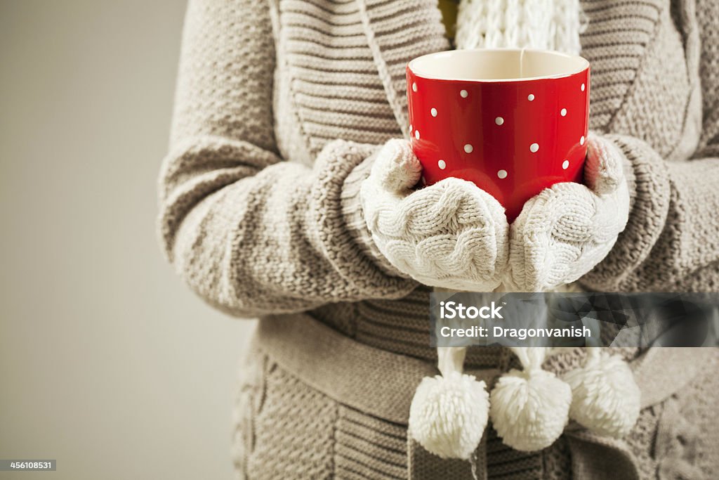 Красный Чайная чашка - Стоковые фото Время года роялти-фри