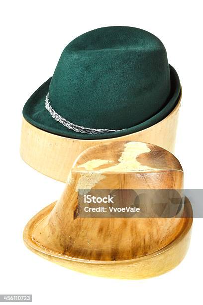 ハンティングフェルト帽をリンデンウッドブロック - やわらかのストックフォトや画像を多数ご用意 - やわらか, ウール, シナノキ属