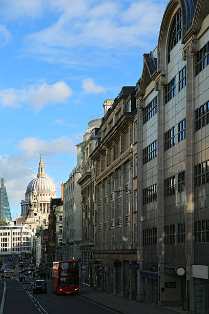 istock Busy London Street 456224293