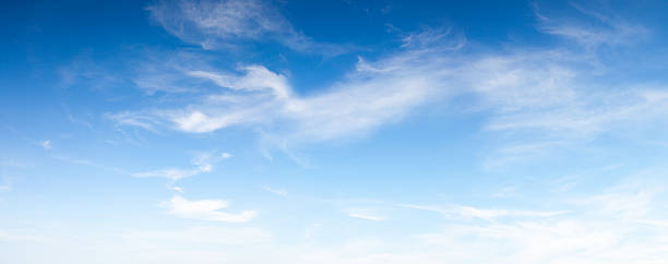 céu azul suave - sky clear - fotografias e filmes do acervo