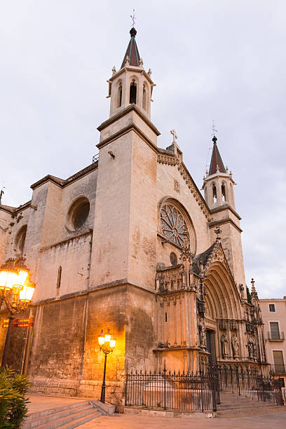 vilafranca del penedes, spagna - santa maria church foto e immagini stock