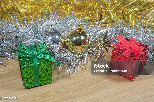 Foto de Fundo De Natal e mais fotos de stock de Azevinho - Azevinho, Bola de Árvore de Natal, Cartão de Felicitação