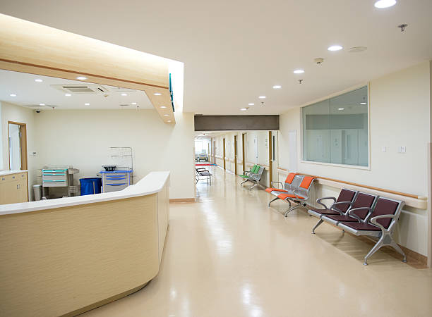 nurse station Empty nurses station in a hospital. waiting room stock pictures, royalty-free photos & images