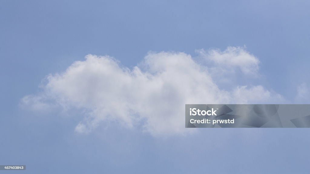cloud e blu cielo - Foto stock royalty-free di A bioccoli