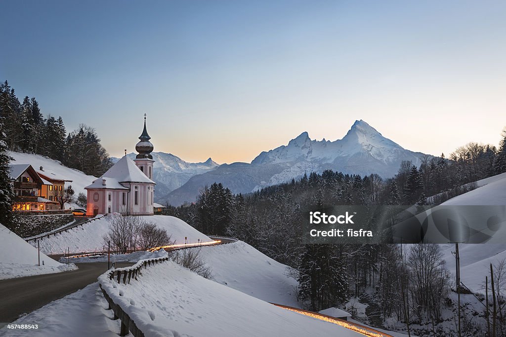 Maria Gern Church w Bawarii z Watzmann, Berchtesgaden, Niemcy Alpy - Zbiór zdjęć royalty-free (Kaplica)