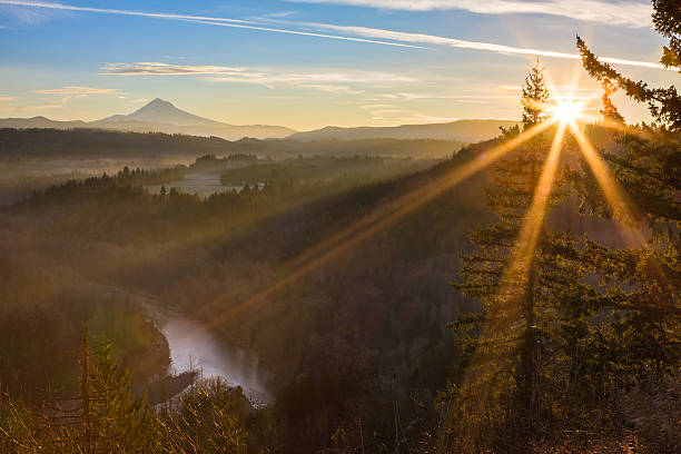 mount hood z jonsrud punkt widzenia. - góra hood zdjęcia i obrazy z banku zdjęć