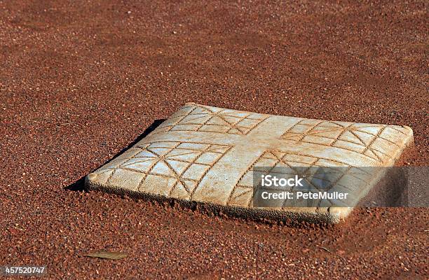 Base Di Baseball - Fotografie stock e altre immagini di Abbronzatura - Abbronzatura, Base, Baseball