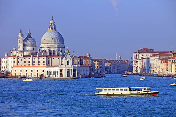 grand canal, venezia - southern europe public transportation international landmark local landmark foto e immagini stock