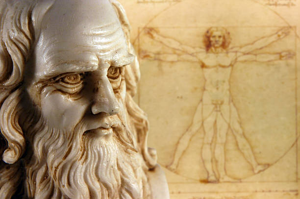 Leonardo da Vinci statue and drawing in background