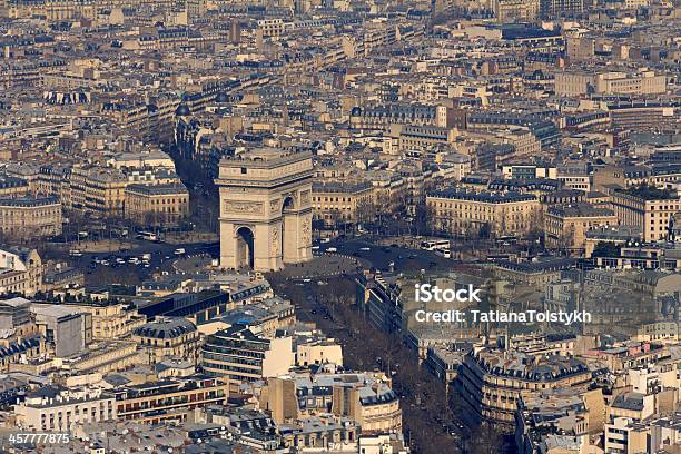 Arco Triunfal Foto de stock y más banco de imágenes de Aire libre - Aire libre, Arco - Característica arquitectónica, Arco del Triunfo - París