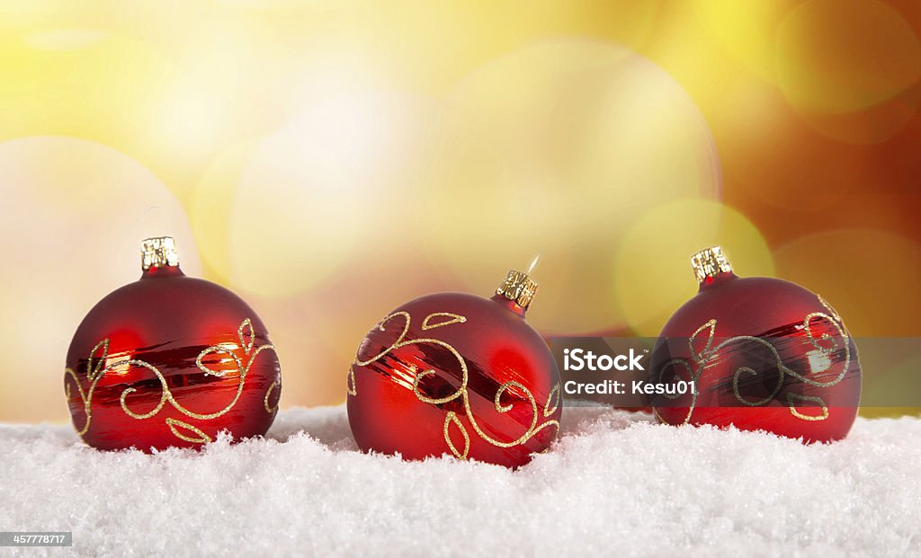 クリスマスボールは赤 - お祝いのロイヤリティフリーストックフォト