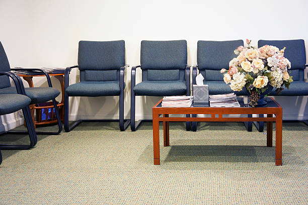 zone d'attente - waiting room doctors office empty nobody photos et images de collection