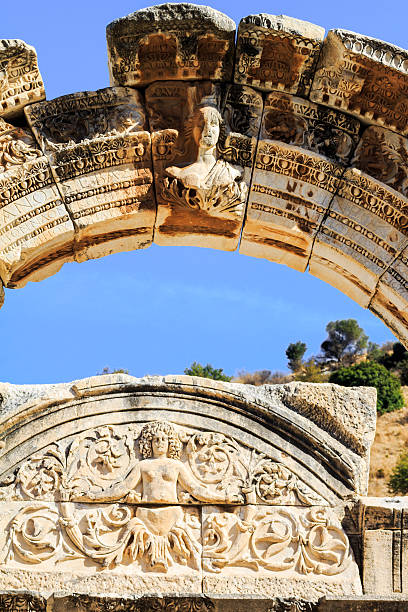 istock Arch of hadrian's temple 457838037