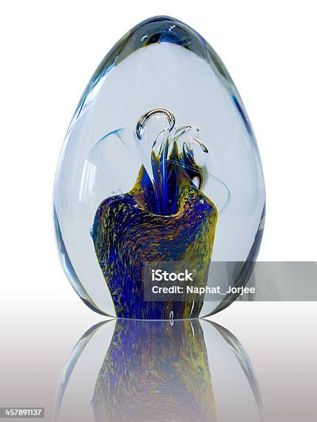 Kunsthandwerkerkristall Mit Kugel Ornament Stockfoto und mehr Bilder von Ellipse - Ellipse, Glas, Trinkglas