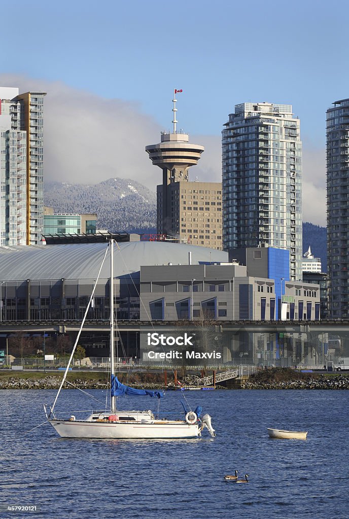 Zakotwiczony w Fałszywa Zatoczka, Vancouver - Zbiór zdjęć royalty-free (Architektura)